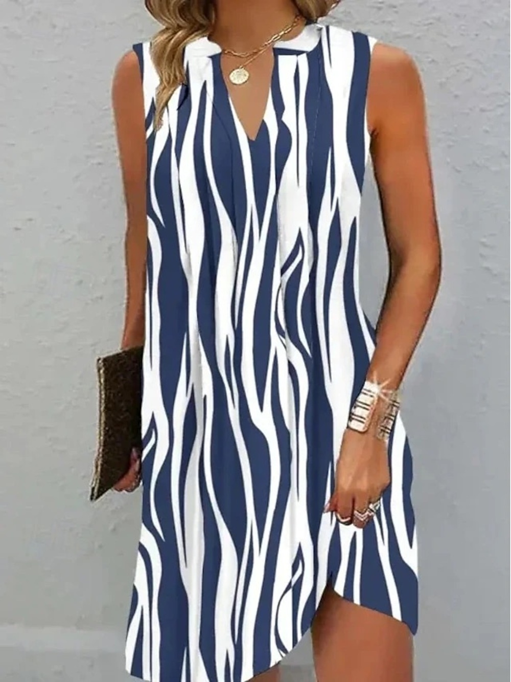 Just Fashion Now Blue White Sleeveless V‑Neck Zebra Stripe Mini Dress/Tunic XL